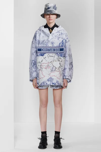 Look 77